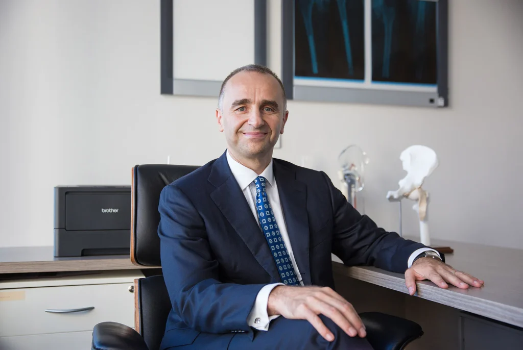 dr-razvan-hip-knee-surgeon